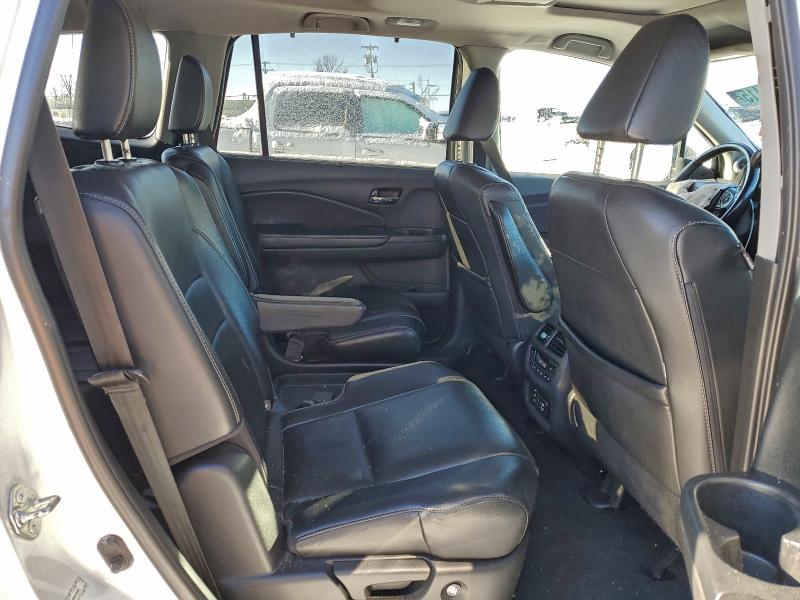 Photo 11 from auction – 2016 HONDA PILOT ELIT with VIN 5FNYF6H07GB070504