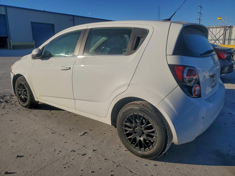 Photo 2 from auction – 2014 CHEVROLET SONIC LT with VIN 1G1JC6SH8E4102091