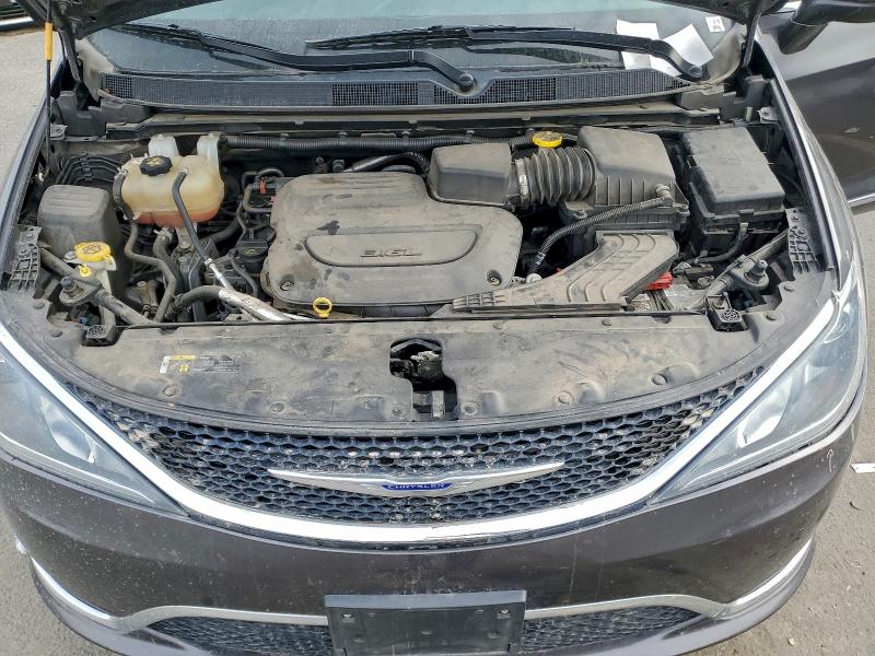 Photo 12 from auction – 2019 CHRYSLER PACIFICA T with VIN 2C4RC1BG0KR624792