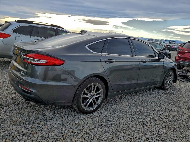 Photo 3 from auction – 2019 FORD FUSION SEL with VIN 3FA6P0CD7KR138454