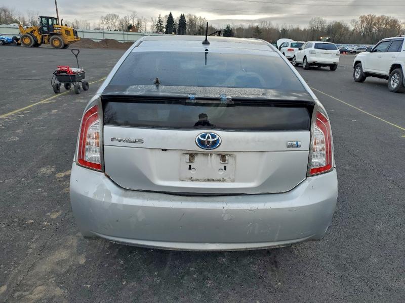 Photo 6 from auction – 2012 TOYOTA PRIUS with VIN JTDKN3DU9C5417312