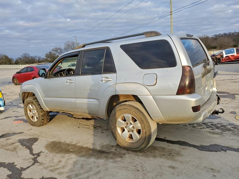 Photo 2 from auction – 2004 TOYOTA 4RUNNER SR with VIN JTEBU14R440028168