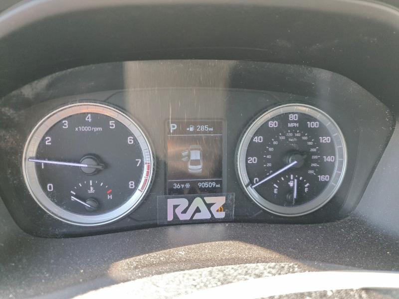 Photo 9 from auction – 2018 HYUNDAI SONATA SE with VIN 5NPE24AF3JH701095
