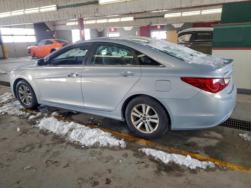 Photo 2 from auction – 2013 HYUNDAI SONATA GLS with VIN 5NPEB4AC0DH719922