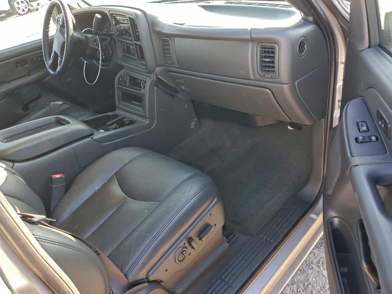 Photo 8 from auction – 2006 CHEVROLET SILVERADO with VIN 1GCEK19TX6Z175167
