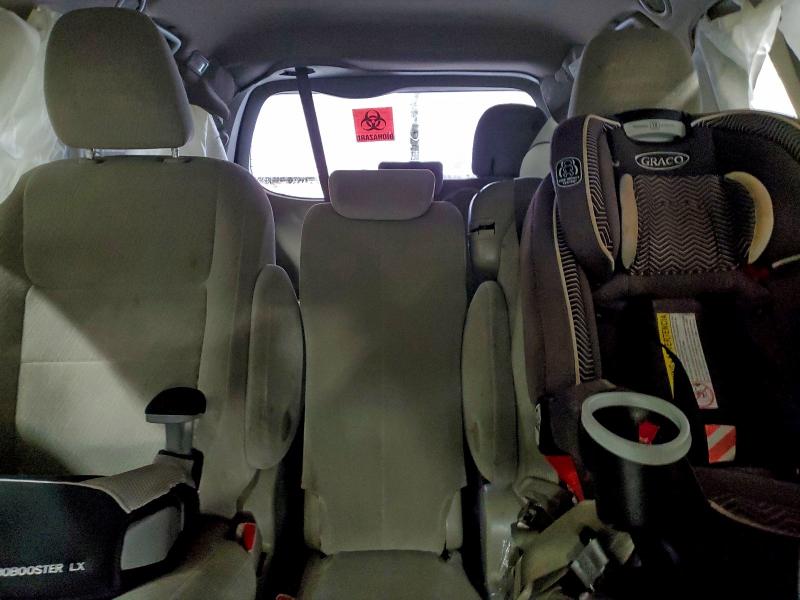 Photo 10 from auction – 2016 TOYOTA SIENNA with VIN 5TDKK3DC6GS738241
