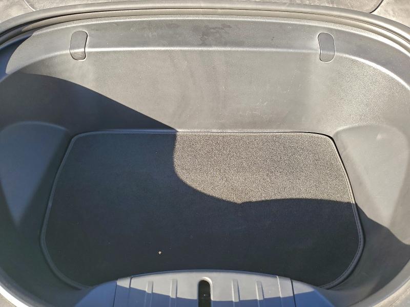 Photo 11 from auction – 2018 TESLA MODEL 3 with VIN 5YJ3E1EA0JF030477