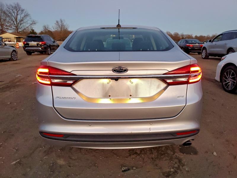 Photo 6 from auction – 2017 FORD FUSION with VIN 3FA6P0H72HR225464