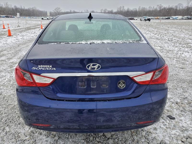 Photo 6 from auction – 2011 HYUNDAI SONATA GLS with VIN 5NPEB4AC5BH150000