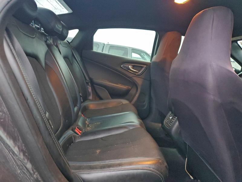 Photo 10 from auction – 2016 CHRYSLER 200 S with VIN 1C3CCCBB2GN150309