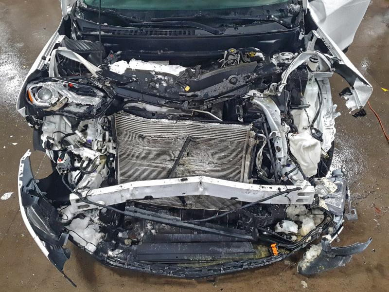 Photo 12 from auction – 2019 CHEVROLET EQUINOX LT with VIN 2GNAXUEV2K6248862
