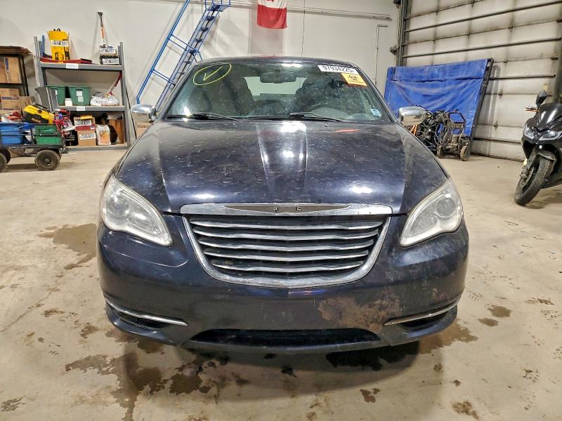 Photo 5 from auction – 2012 CHRYSLER 200 LIMITE with VIN 1C3CCBCG1CN245443