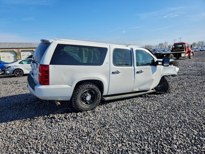 Photo 3 from auction – 2008 CHEVROLET SUBURBAN with VIN 3GNGK26K38G312972