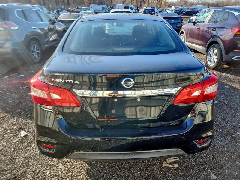 Photo 6 from auction – 2016 NISSAN SENTRA S with VIN 3N1AB7AP4GL680682