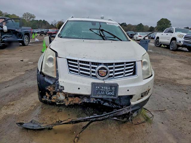 Photo 5 from auction – 2015 CADILLAC SRX PERFOR with VIN 3GYFNFE32FS555612