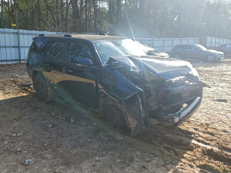 Photo 4 from auction – 2022 TOYOTA 4RUNNER SR with VIN JTENU5JRXN6001192