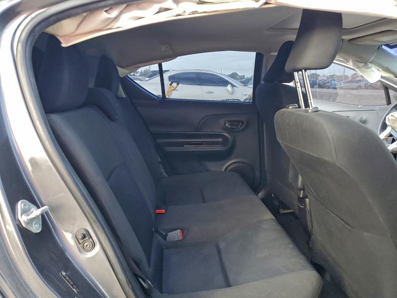 Photo 10 from auction – 2015 TOYOTA PRIUS C with VIN JTDKDTB3XF1089746