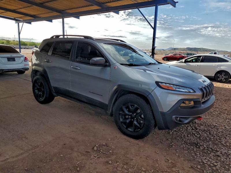 Photo 4 from auction – 2016 JEEP CHEROKEE T with VIN 1C4PJMBS4GW261902