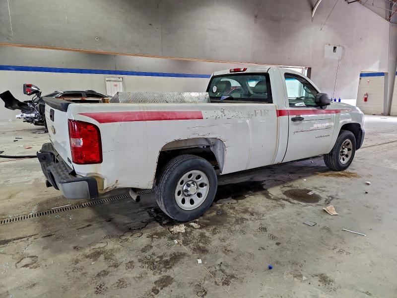 Photo 3 from auction – 2011 CHEVROLET SILVERADO with VIN 1GCNCPEA7BZ437676