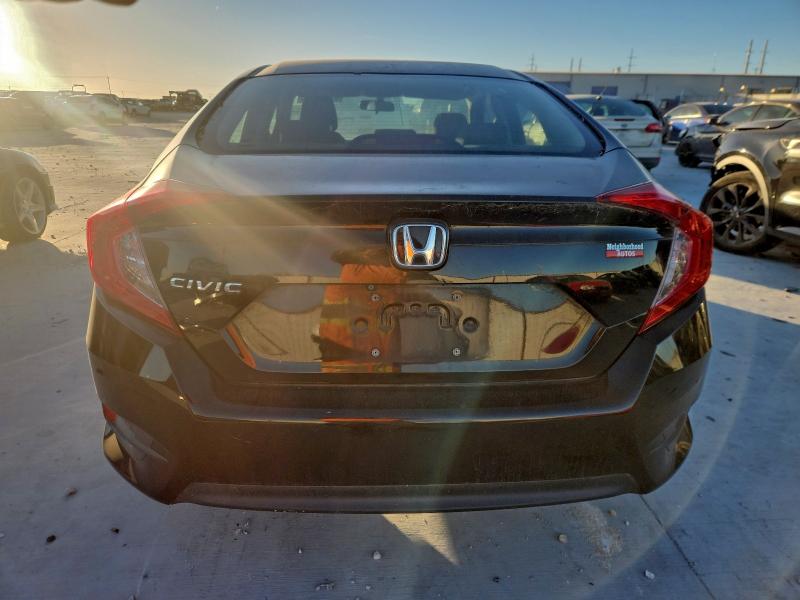 Photo 6 from auction – 2017 HONDA CIVIC LX with VIN 19XFC2F50HE008876