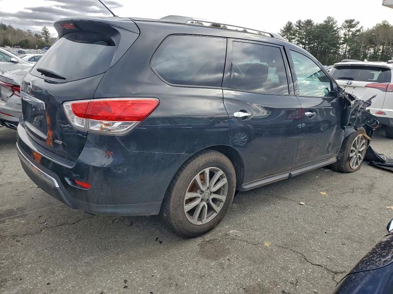 Photo 3 from auction – 2016 NISSAN PATHFINDER with VIN 5N1AR2MM4GC622866