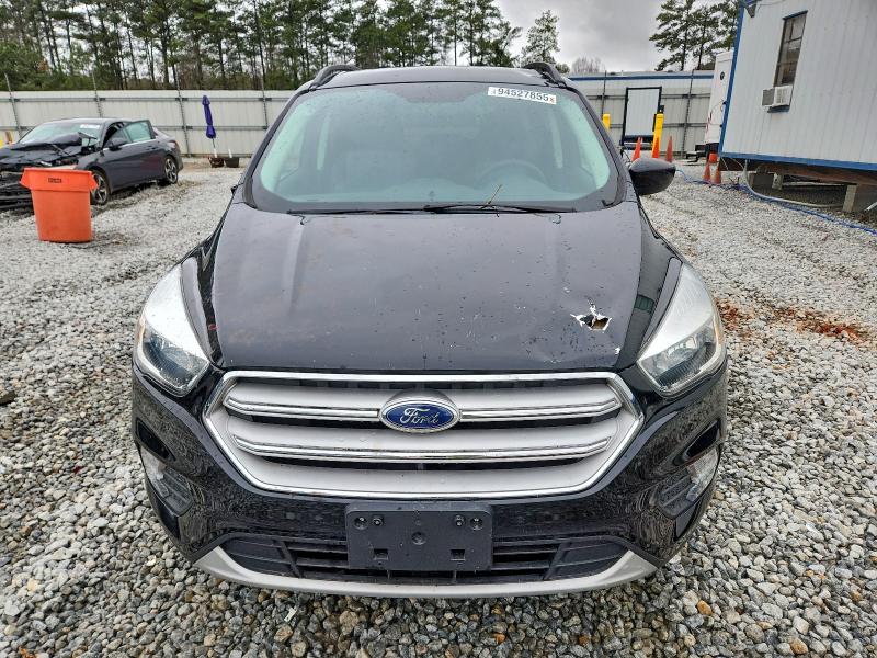 Photo 5 from auction – 2018 FORD ESCAPE SE with VIN 1FMCU9GD2JUA58261