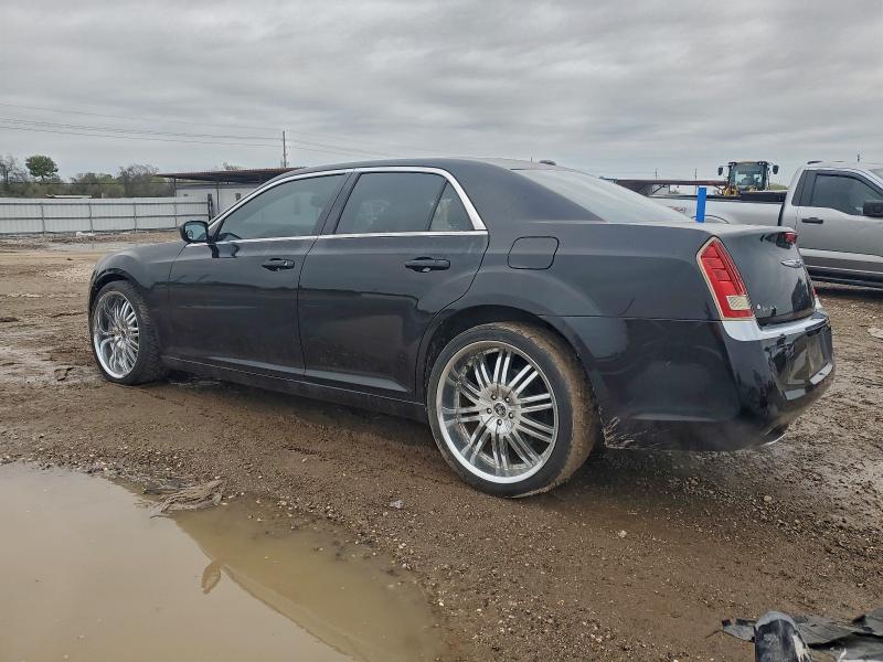Photo 2 from auction – 2014 CHRYSLER 300 with VIN 2C3CCAAG1EH276233