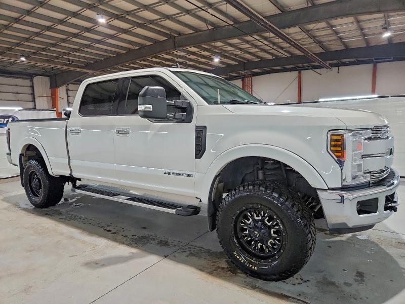 Photo 4 from auction – 2019 FORD F350 SUPER with VIN 1FT8W3BT2KEE48367