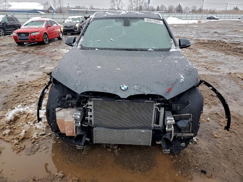 Photo 5 from auction – 2017 BMW X1 SDRIVE2 with VIN WBXHU7C33HP924766