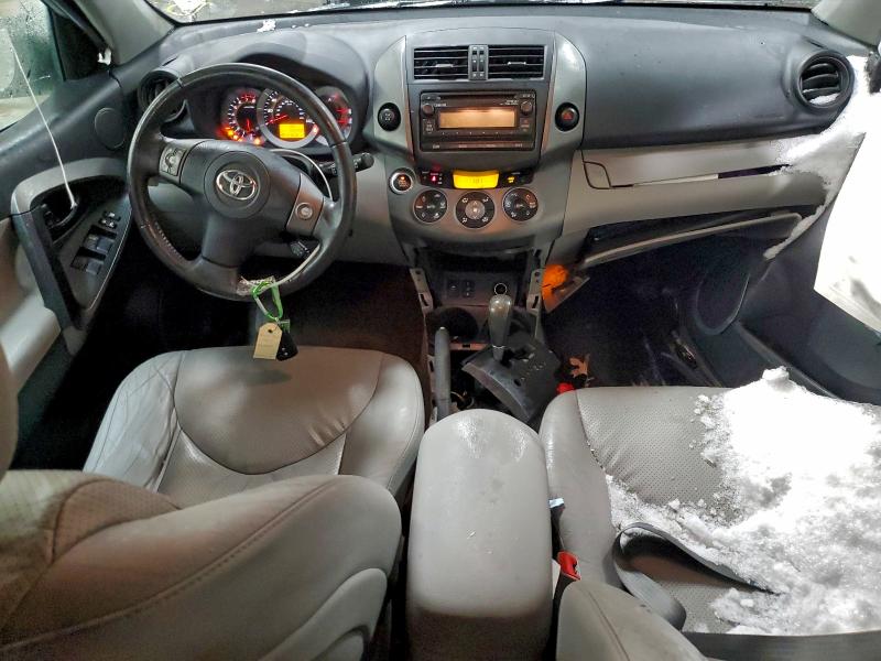 Photo 8 from auction – 2012 TOYOTA RAV4 LIMIT with VIN 2T3DF4DV1CW206554