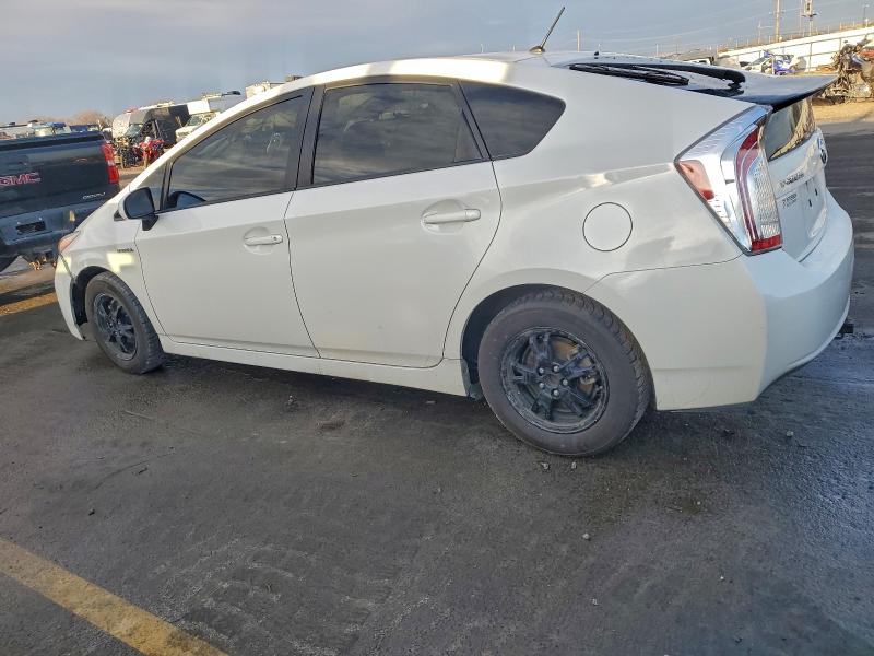 Photo 2 from auction – 2014 TOYOTA PRIUS with VIN JTDKN3DU0E0378349
