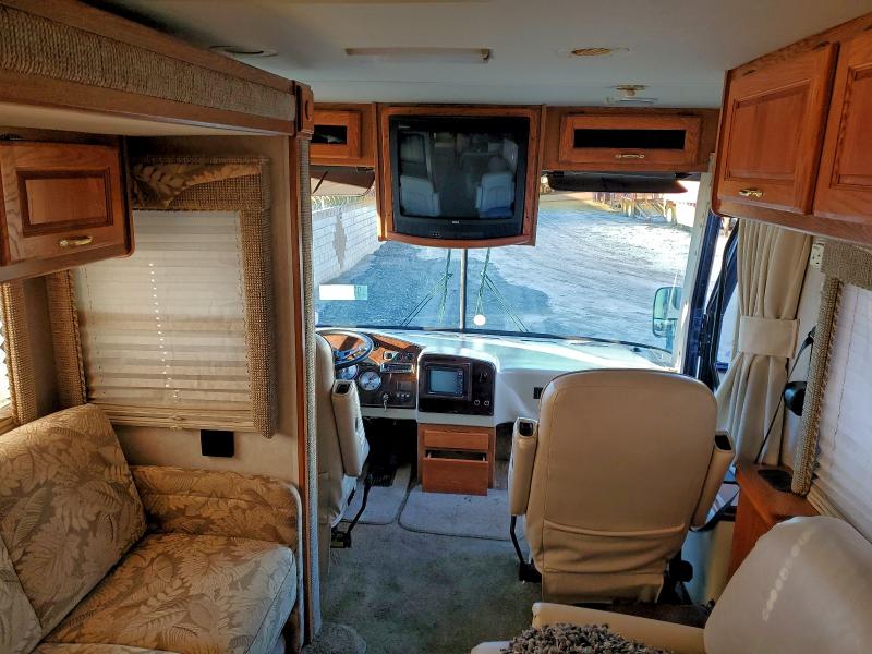 Photo 5 from auction – 2003 ROADMASTER RAIL MONOCOQUE with VIN 1RF51336732025791