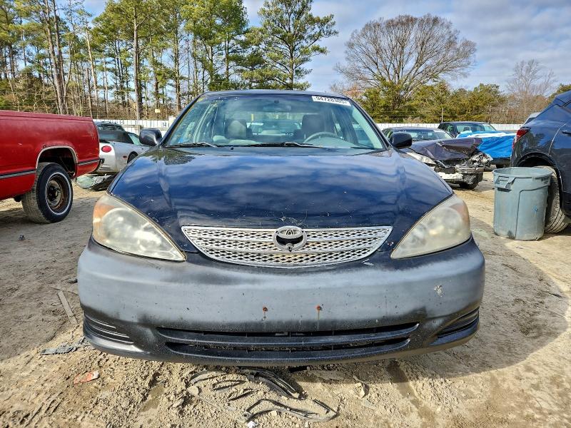 Photo 5 from auction – 2003 TOYOTA CAMRY LE with VIN 4T1BF32K03U047688