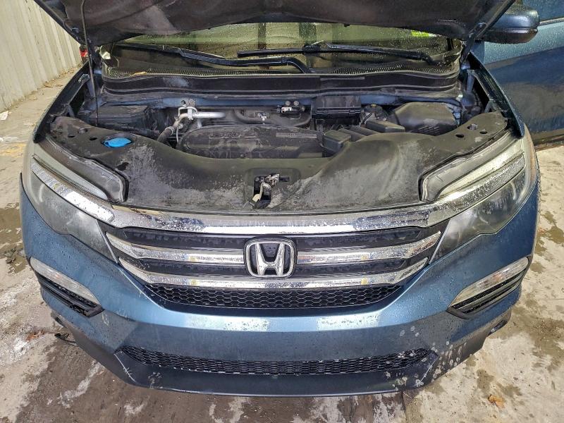 Photo 12 from auction – 2016 HONDA PILOT EXL with VIN 5FNYF6H56GB102242
