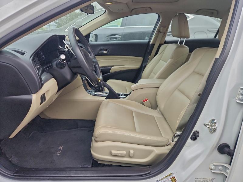 Photo 7 from auction – 2018 ACURA ILX BASE W with VIN 19UDE2F32JA003592