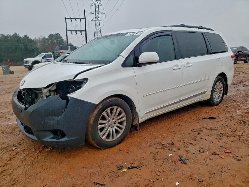 Photo 1 from auction – 2012 TOYOTA SIENNA XLE with VIN 5TDYK3DC7CS238416