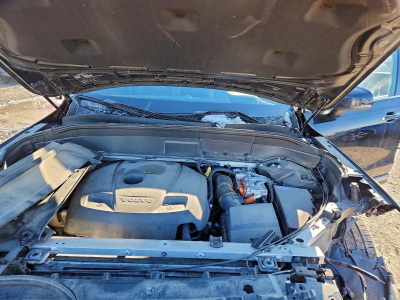 Photo 12 from auction – 2019 VOLVO XC90 T8 IN with VIN YV4BR0CL4K1442391