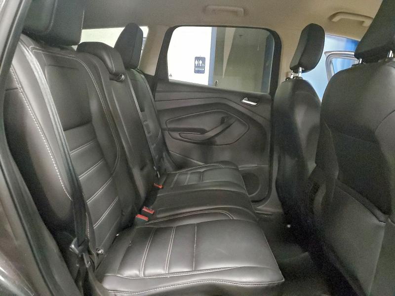 Photo 11 from auction – 2019 FORD ESCAPE SEL with VIN 1FMCU9HD6KUB03816