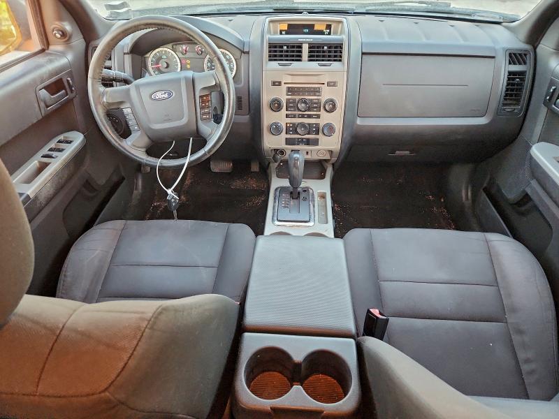 Фото 8 с аукциона – 2010 FORD ESCAPE XLT с VIN 1FMCU0D75AKB64161
