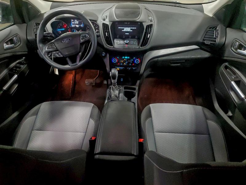 Photo 8 from auction – 2019 FORD ESCAPE SE with VIN 1FMCU9GD9KUC04298