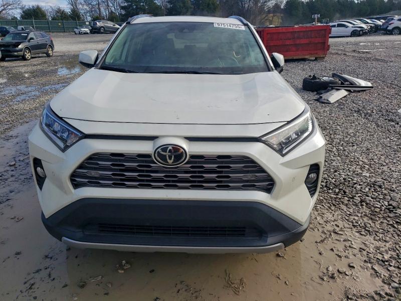 Photo 5 from auction – 2021 TOYOTA RAV4 LIMIT with VIN 2T3Y1RFV4MW159872