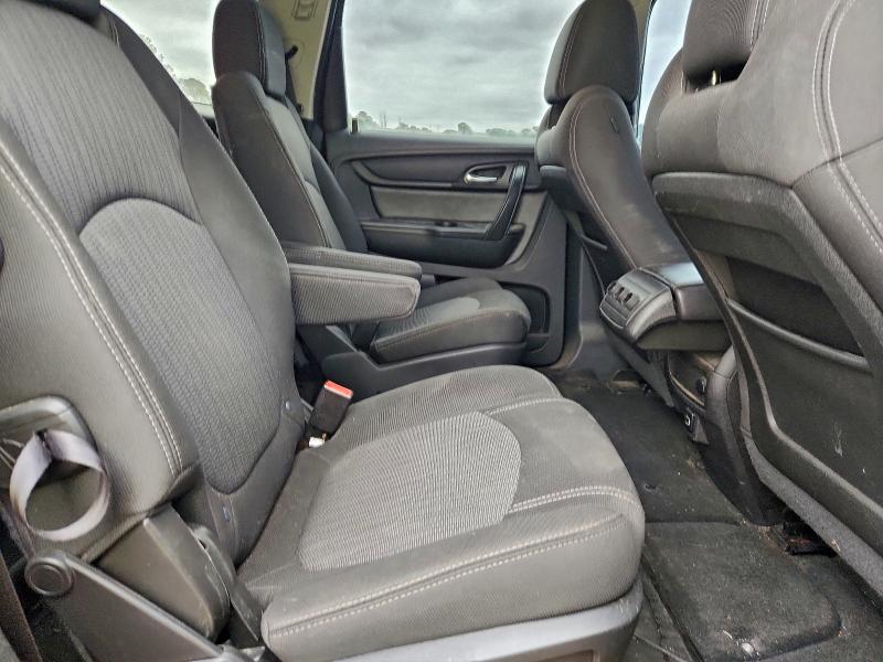 Photo 11 from auction – 2017 CHEVROLET TRAVERSE L with VIN 1GNKRGKD6HJ326082
