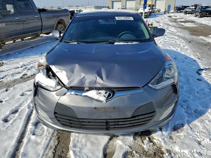 Photo 5 from auction – 2017 HYUNDAI VELOSTER with VIN KMHTC6AD7HU306704