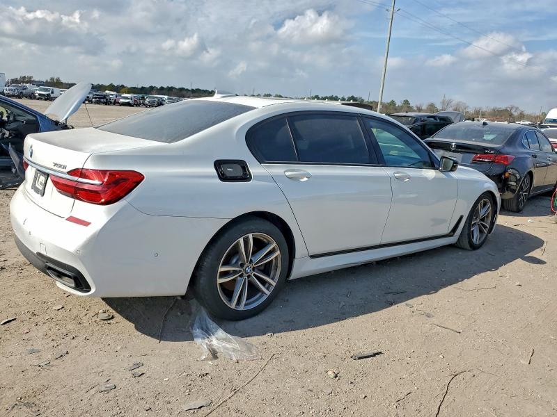 Photo 3 from auction – 2017 BMW 750 XI with VIN WBA7F2C56HG422628