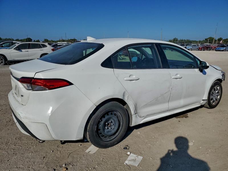 Photo 3 from auction – 2022 TOYOTA COROLLA LE with VIN 5YFEPMAE1NP372995