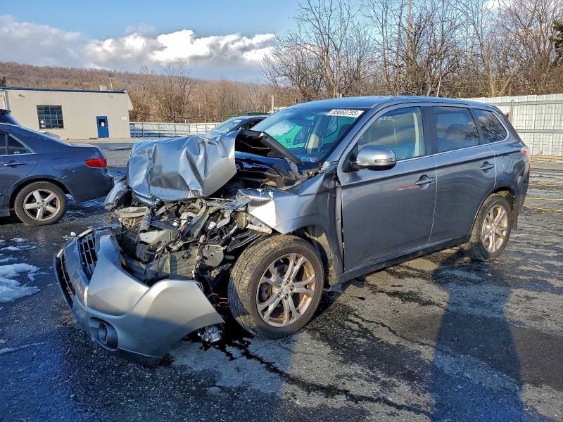 Photo 1 from auction – 2014 MITSUBISHI OUTLANDER with VIN JA4JZ4AX1EZ013592