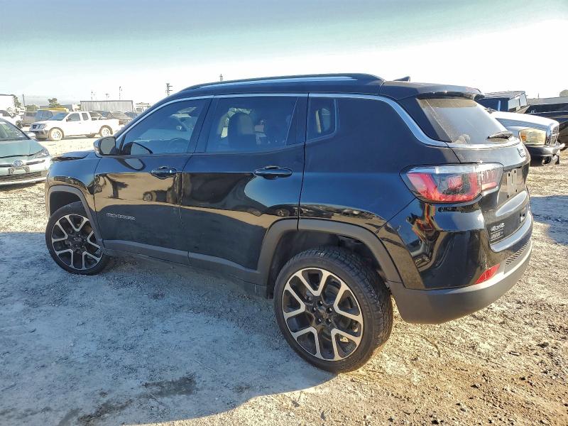 Photo 2 from auction – 2018 JEEP COMPASS LI with VIN 3C4NJDCB5JT456037