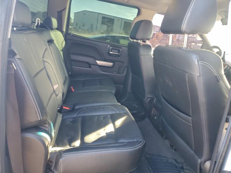 Photo 10 from auction – 2018 CHEVROLET SILVERADO with VIN 3GCUKREC3JG588654