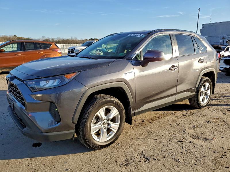 Photo 1 from auction – 2021 TOYOTA RAV4 LE with VIN 4T3MWRFV7MU016320