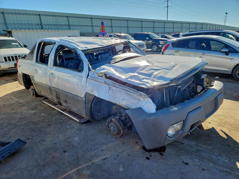 Photo 4 from auction – 2002 CHEVROLET AVALANCHE with VIN 3GNEK13T72G111159